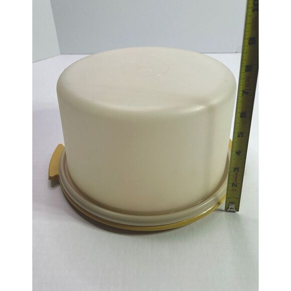 Vintage Tupperware Classic YELLOW round Cake Carrier 10" - Picture 15 of 16